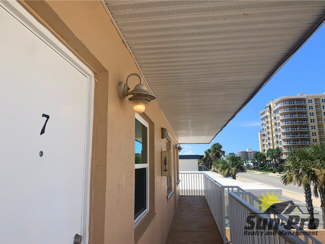 Foto del edificio - 3724 S Atlantic Ave