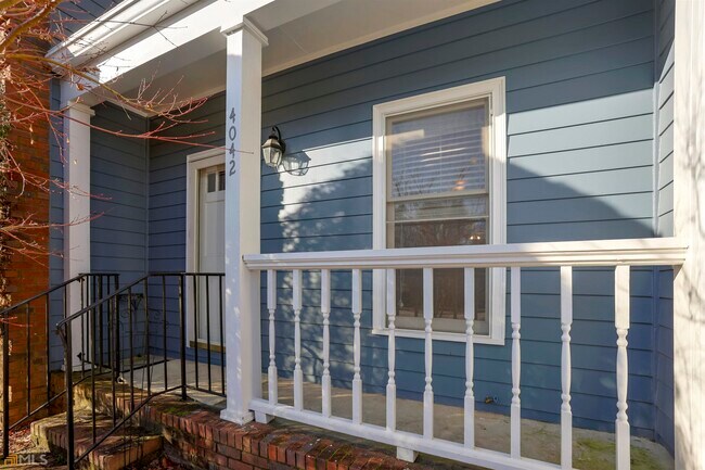 Foto del edificio - 4042 Elm St