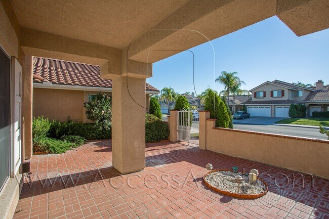 Foto del edificio - 40025 Athena Ln