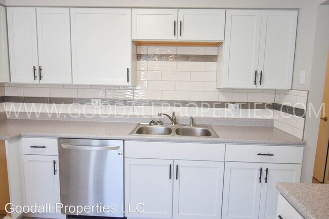 Foto del edificio - 4 br, 2 bath House - 9509 Monroe Ct