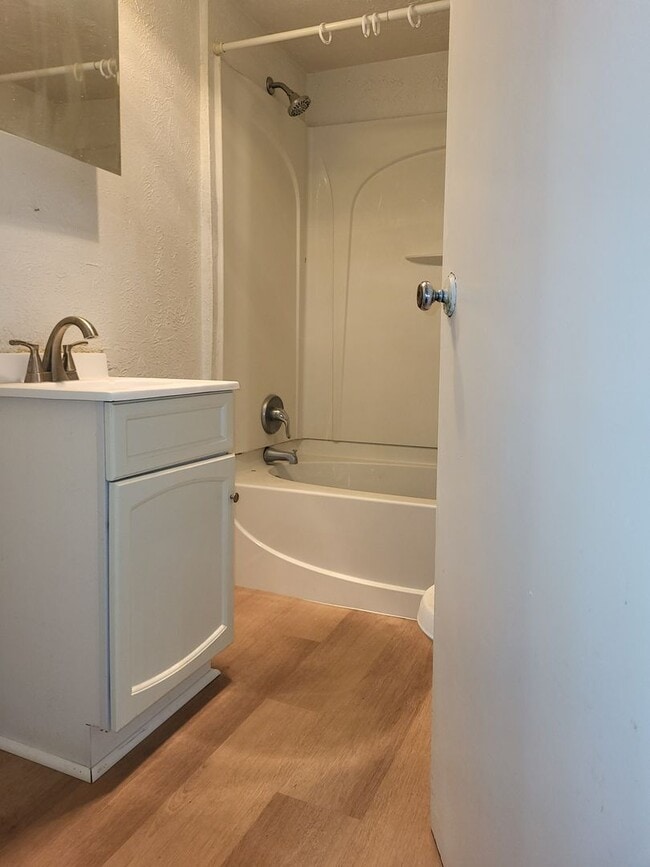 Foto del edificio - 7543 Melrose St