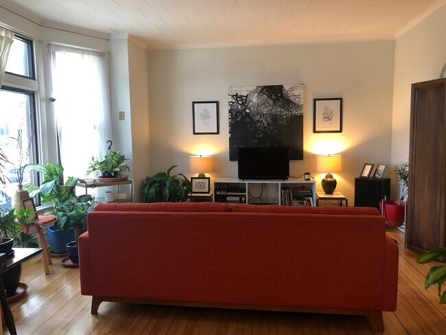 Foto del edificio - 1456 N Leavitt St