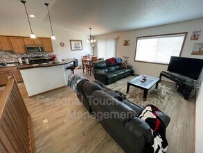 Building Photo - 2580 5th St W