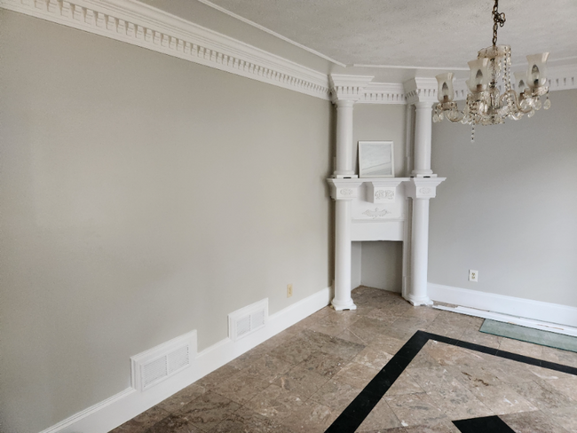 Building Photo - 471 Rock Meadow Dr