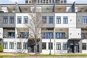 Building Photo - 223 16th St NW