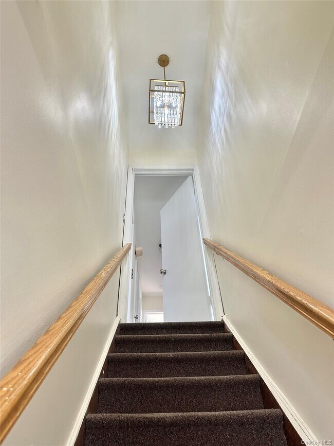 Foto del edificio - 110 Evergreen Ave