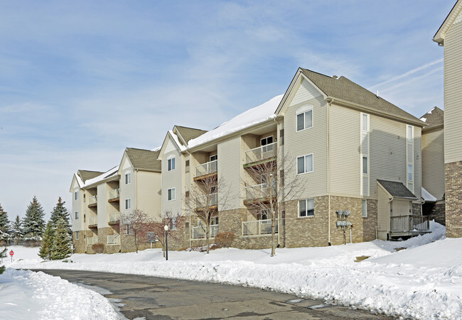 Foto del edificio - Walton Pond Condos