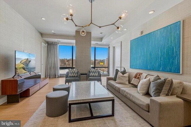 Foto del edificio - 2501 M St NW