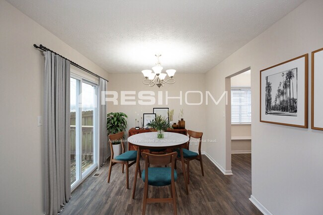 Foto del edificio - 52 Westridge Boulevard