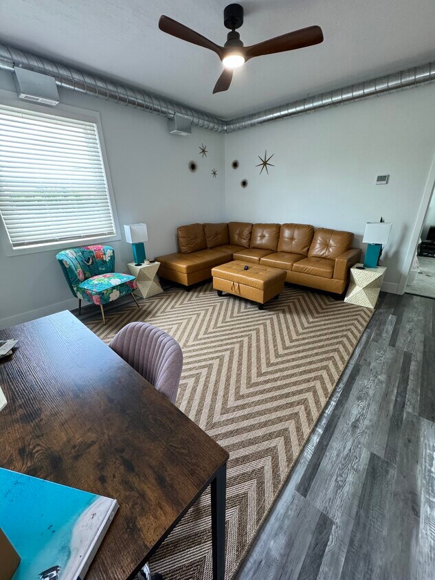 Foto principal - 664 New Castle Road