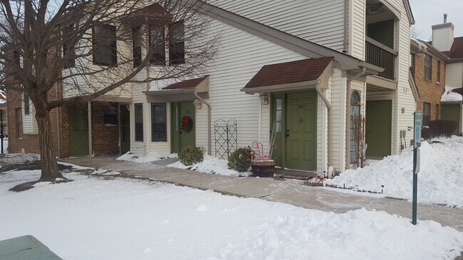 Building Photo - 1302 Harbour Club Drive
