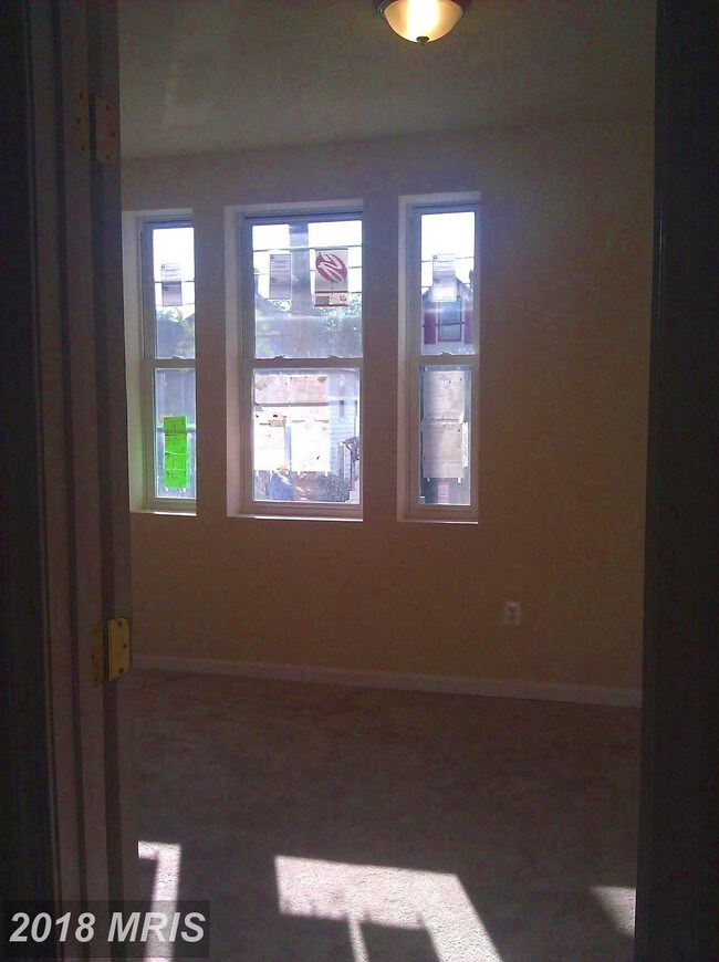 Foto del edificio - 2711 12th St NE
