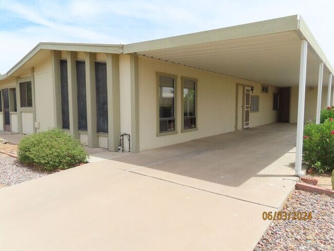 Foto del edificio - Sunlakes 2-Bedroom 2 Bath Home