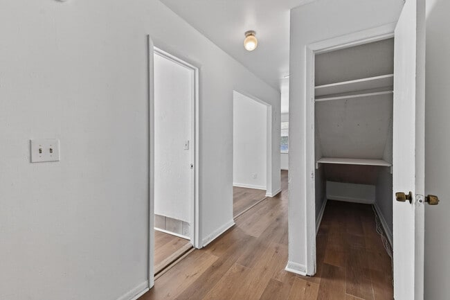 Foto del edificio - 635 6th St