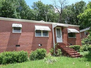 Building Photo - 5 Esquiline Dr