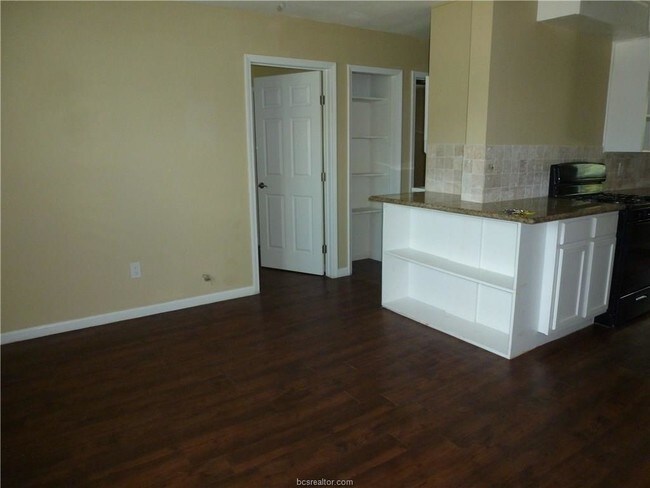 Foto del edificio - 4408 aspen st