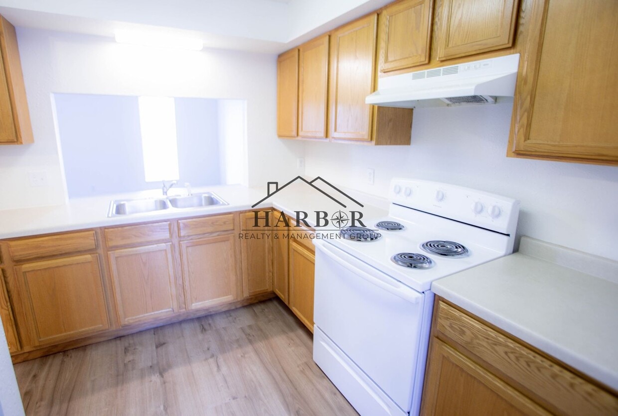 Foto principal - 146 S Broadway Ave