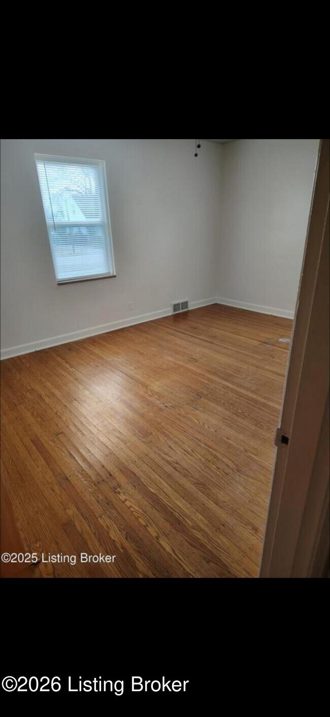 Foto del edificio - 4225 Norbourne Blvd