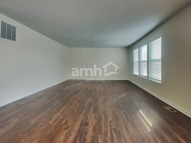 Building Photo - 1253 Summerlake Drive