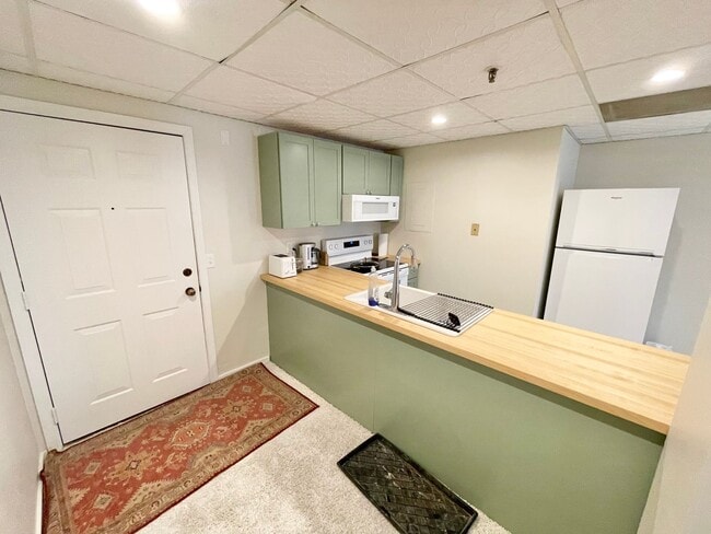 Photo - 131 Main St Apartment