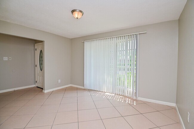 Foto del edificio - 10019 Overview Dr