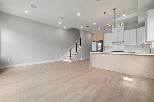 Foto del edificio - 124 Dekalb Ave