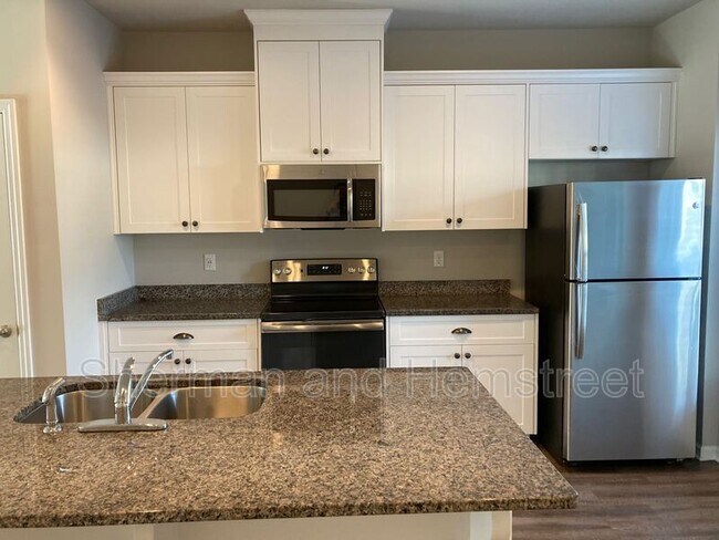 Foto del edificio - 622 Dobhill Ln