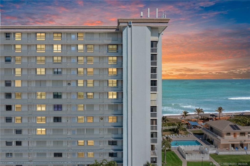 Primary Photo - 10600 S Ocean Dr