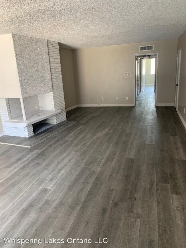 Foto del edificio - 2908 S Whispering Lakes Ln
