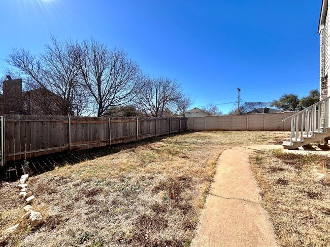 Building Photo - 1760 Horseshoe Cir