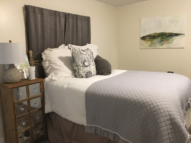 Bedroom 1 - 801 S Fifth St