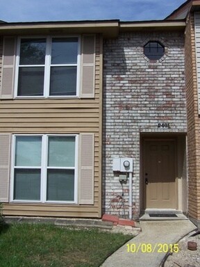 Foto principal - 2401 Park Place Dr