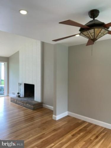 Foto del edificio - 9802 Holmhurst Rd