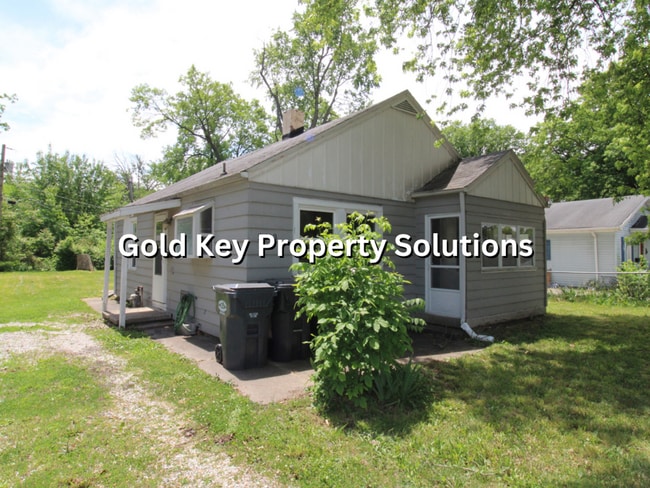 Building Photo - !!COMING SOON!! 2 Bed and 1 Bath Home For ...