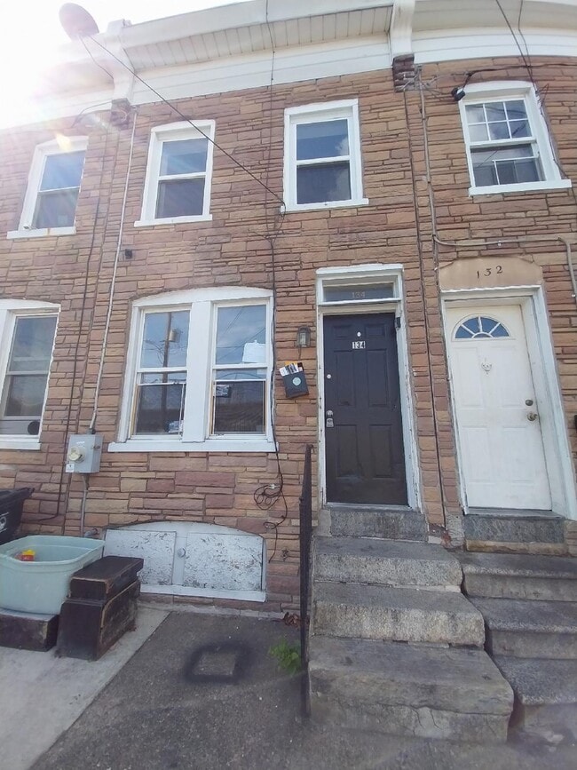 Photo - 134 Lower Oak St House