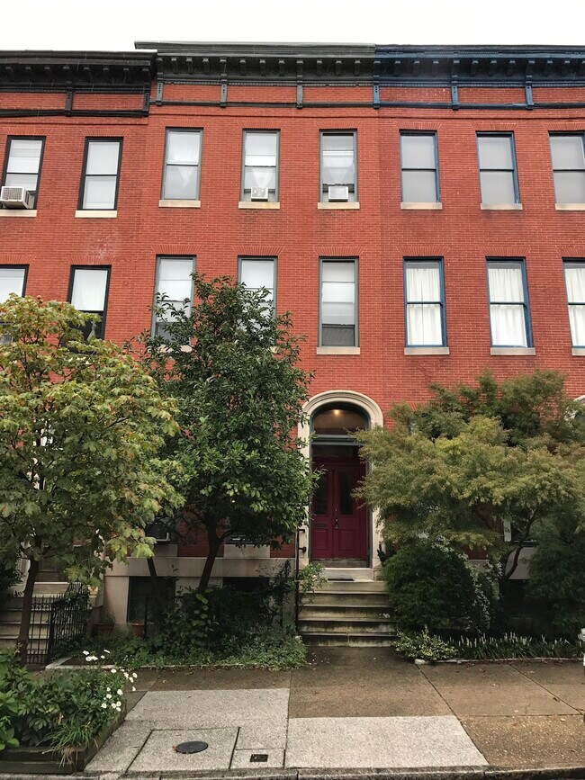 Building Photo - 1505 Bolton St