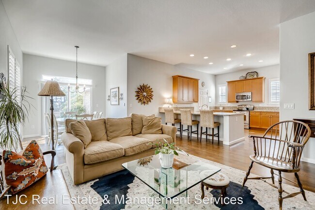 Foto del edificio - 3 br, 3 bath House - 1020 Ulster St