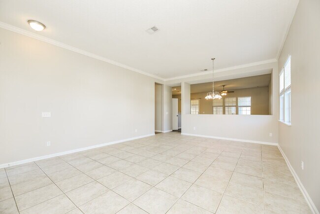 Foto del edificio - 1208 Dawn Light Rd