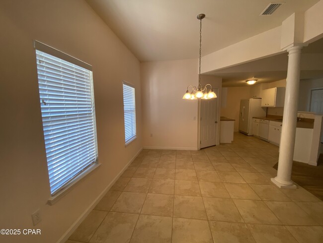 Foto del edificio - 3555 Brentwood Pl