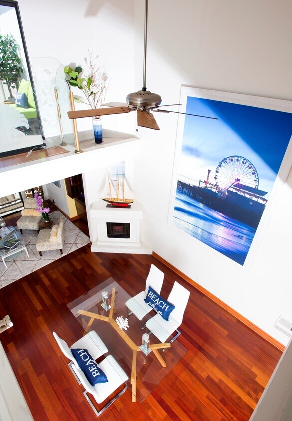 Foto principal - 833 Ocean Ave