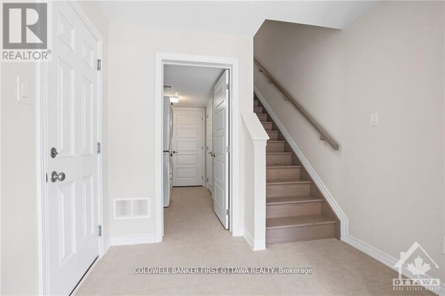 Building Photo - 78 Ballinora Ln.