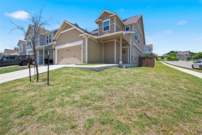 Foto del edificio - 100 Wind Flower Ln