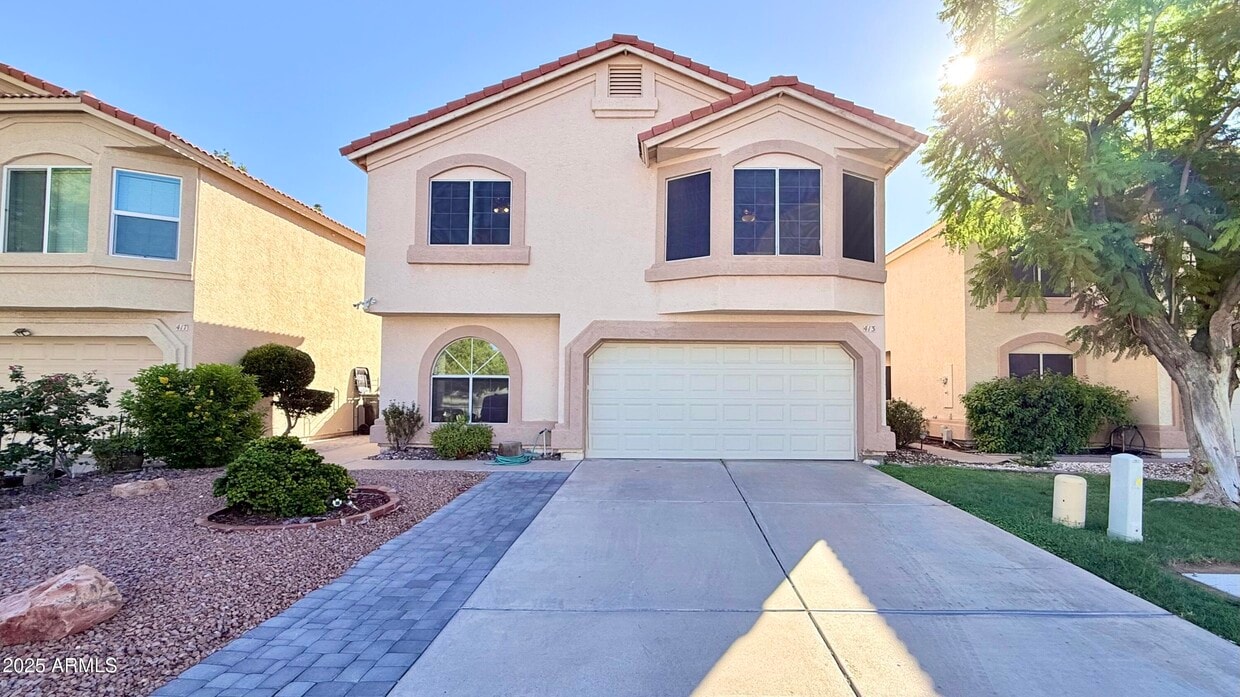 Primary Photo - 413 N Flint St