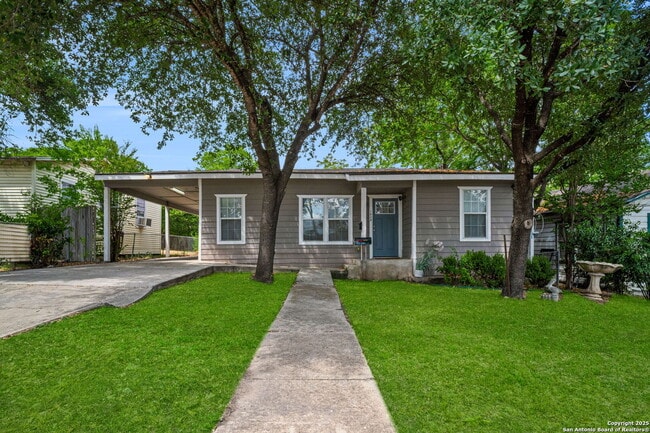 Building Photo - 1023 Gulf