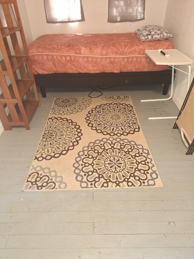 Foto del edificio - 909 W Oak St