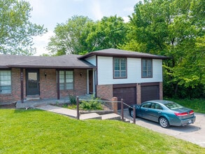 Building Photo - 4246 Santa Anna Dr