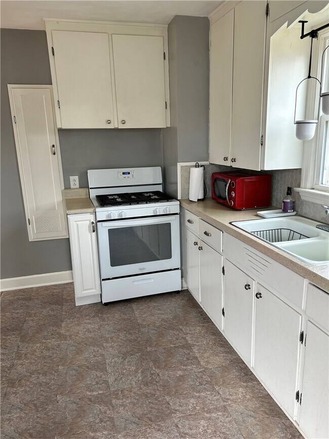 Foto del edificio - 600 McDowell Pl