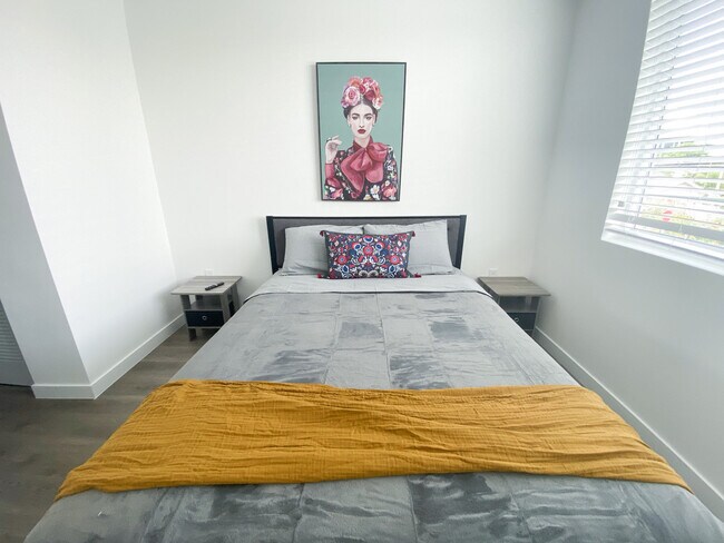 Foto del edificio - 1268 NW 3rd St