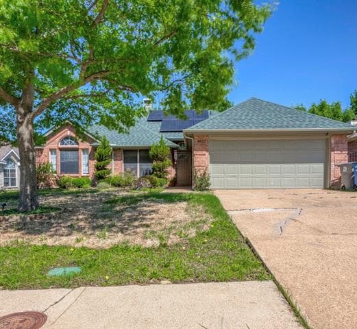 Building Photo - 8423 Creekbluff Dr