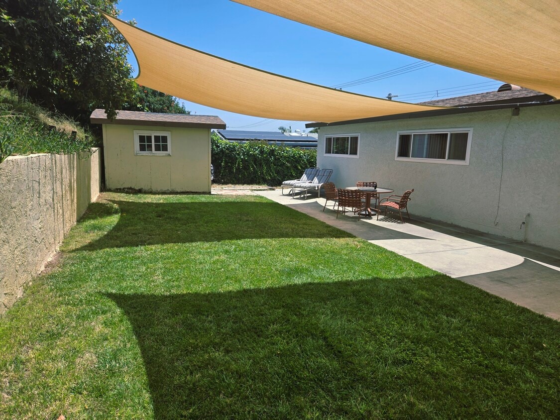 Foto principal - 4122 Lewis St